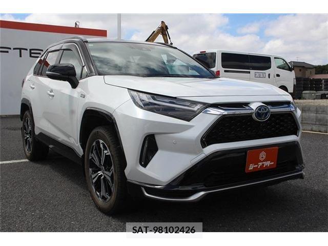 Toyota RAV4 PHV 2023-02 8355481-9