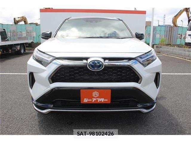 Toyota RAV4 PHV 2023-02 8355481-10