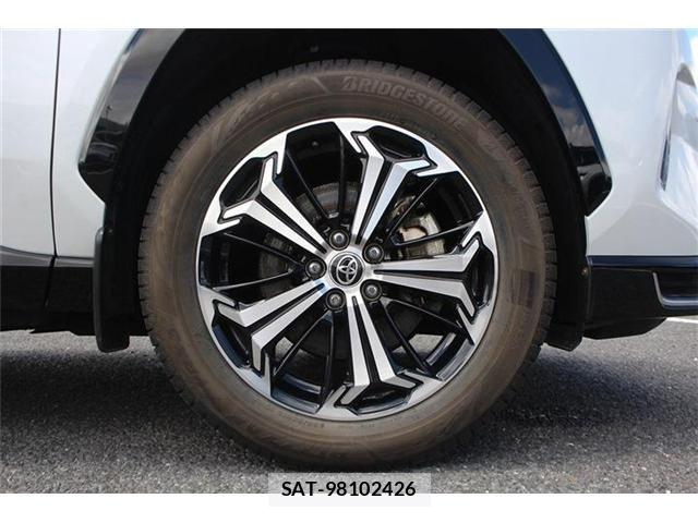 Toyota RAV4 PHV 2023-02 8355481-17