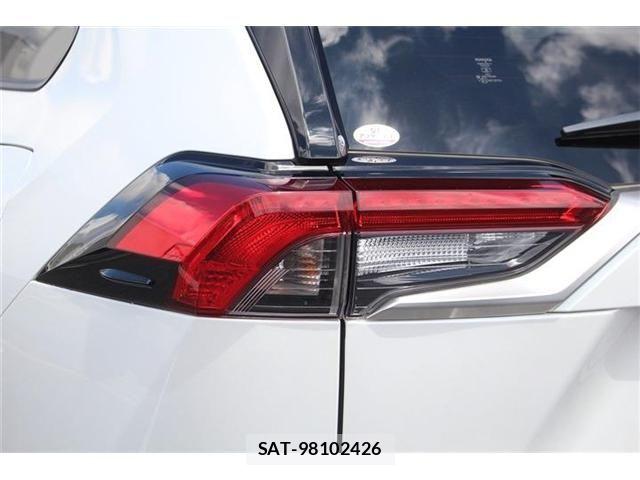 Toyota RAV4 PHV 2023-02 8355481-27