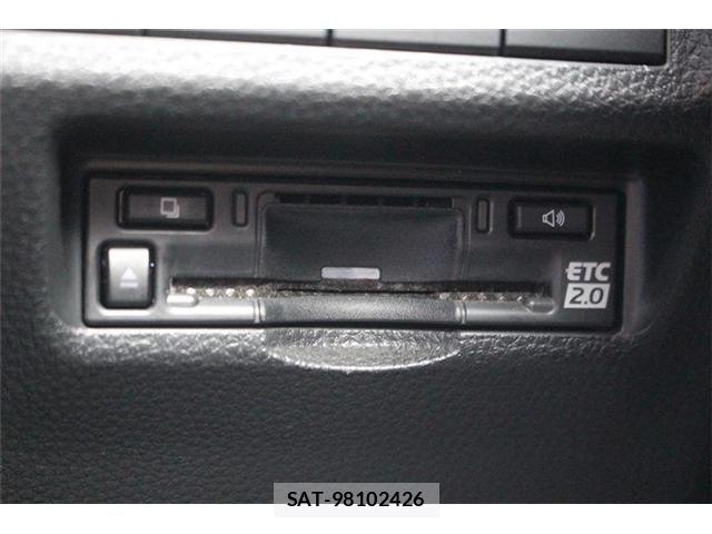 Toyota RAV4 PHV 2023-02 8355481-7
