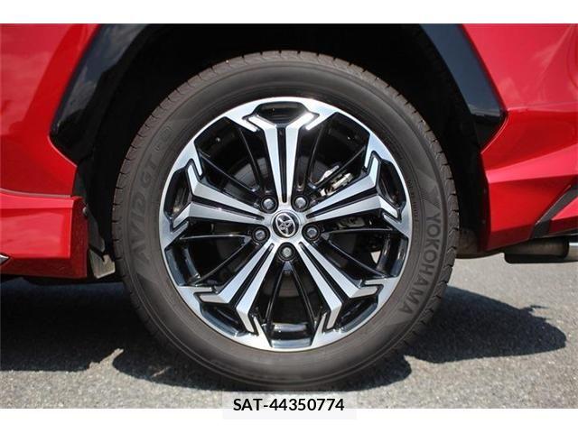 Toyota RAV4 PHV 2023-03 8368329-17
