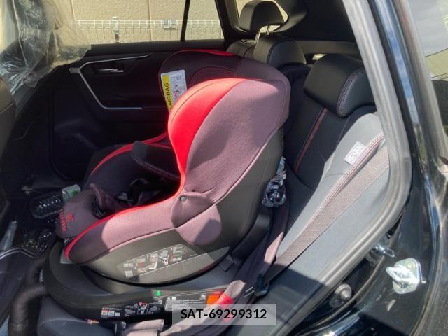 Toyota RAV4 PHV 2022-09 8372116-11