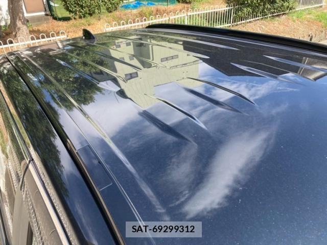Toyota RAV4 PHV 2022-09 8372116-5
