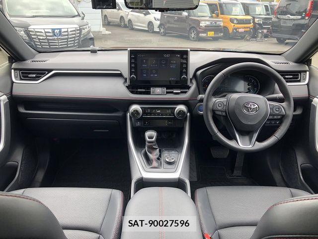 Toyota RAV4 PHV 2022-03 8372115-27