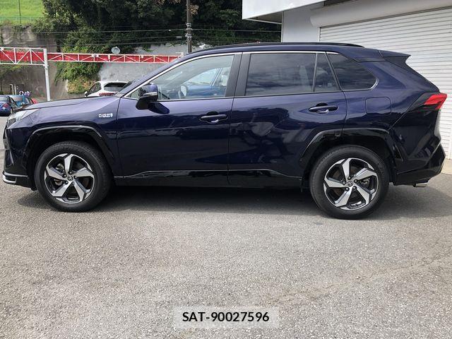 Toyota RAV4 PHV 2022-03 8372115-7