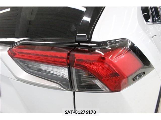 Toyota RAV4 PHV 2023-07 8410986-16