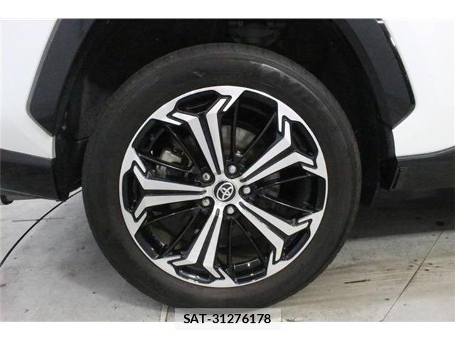 Toyota RAV4 PHV 2023-07 8410986-23