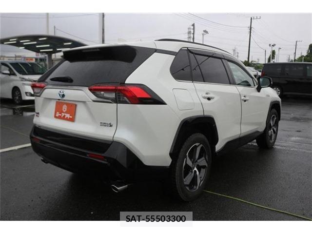 Toyota RAV4 PHV 2021-10 8414675-23