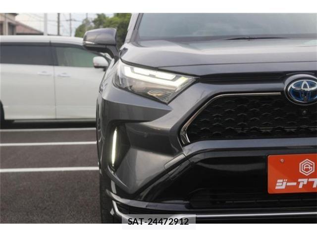 Toyota RAV4 PHV 2023-09 8438798-14