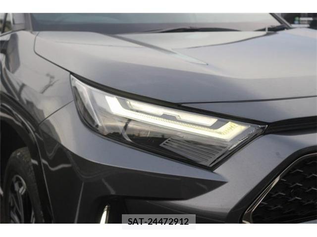 Toyota RAV4 PHV 2023-09 8438798-15