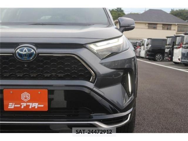 Toyota RAV4 PHV 2023-09 8438798-16