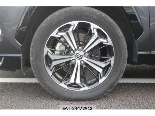 Toyota RAV4 PHV 2023-09 8438798-25