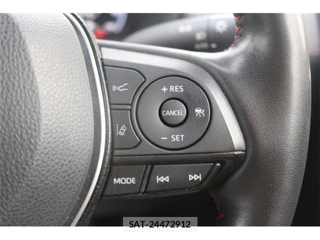 Toyota RAV4 PHV 2023-09 8438798-4