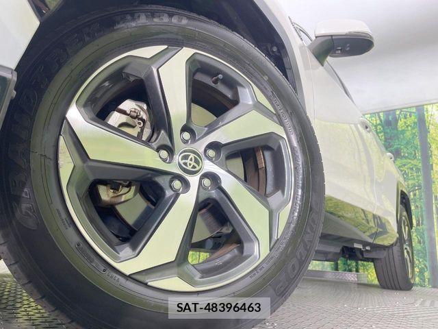 Toyota RAV4 PHV 2021-08 8458303-12