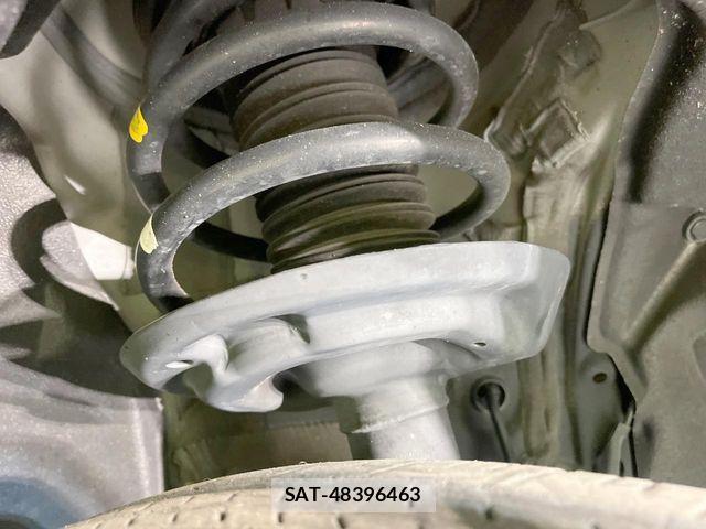 Toyota RAV4 PHV 2021-08 8458303-19