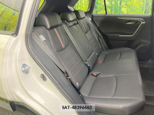 Toyota RAV4 PHV 2021-08 8458303-8