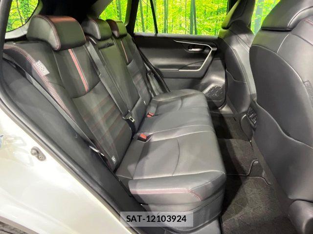 Toyota RAV4 PHV 2021-08 8526985-9