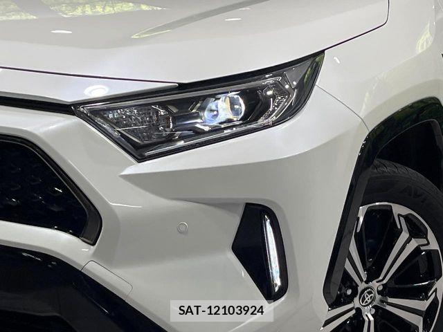 Toyota RAV4 PHV 2021-08 8526985-12
