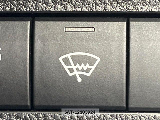 Toyota RAV4 PHV 2021-08 8526985-3