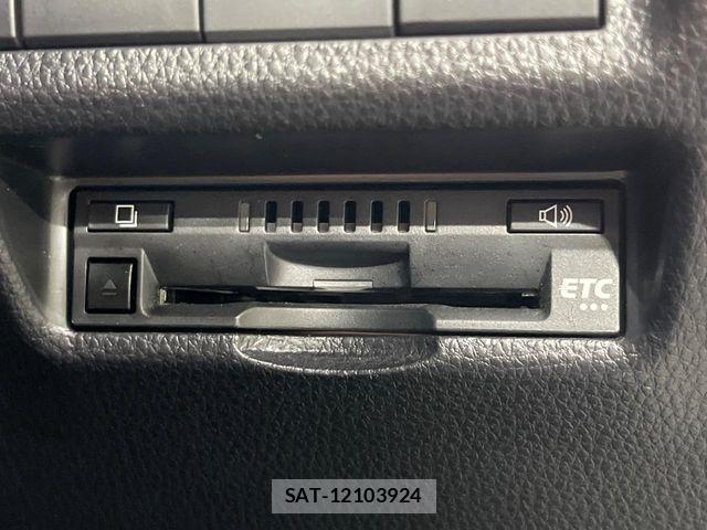 Toyota RAV4 PHV 2021-08 8526985-7