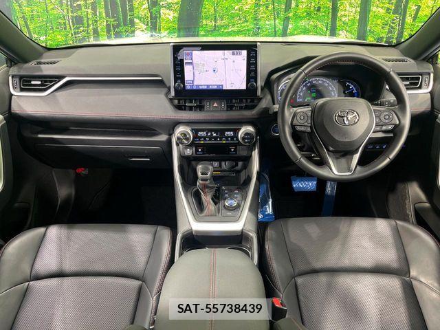 Toyota RAV4 PHV 2021-06 8666820-1