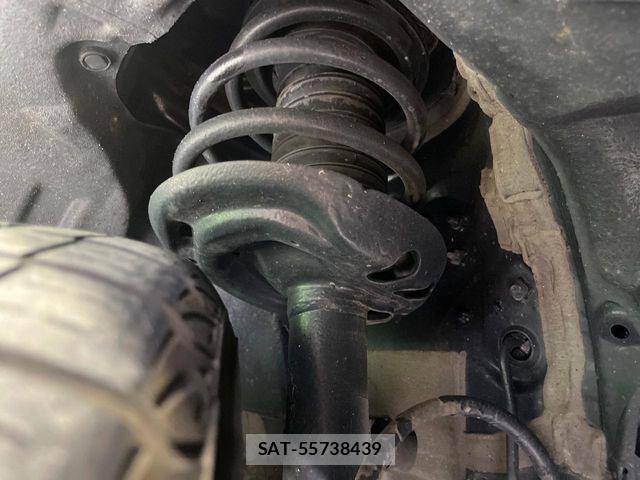 Toyota RAV4 PHV 2021-06 8666820-19