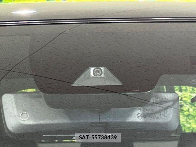 Toyota RAV4 PHV 2021-06 8666820-4