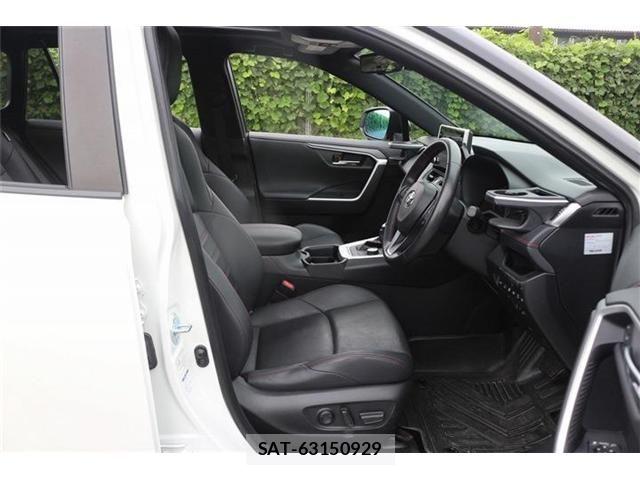 Toyota RAV4 PHV 2021-05 8661261-23