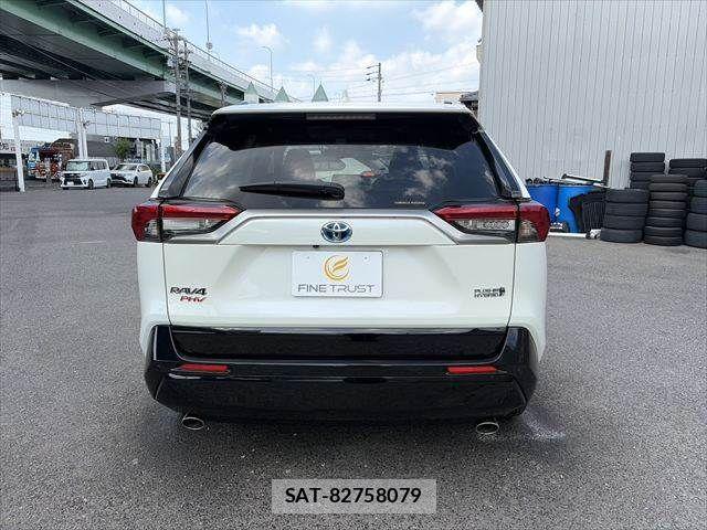 Toyota RAV4 PHV 2022-07 8745515-18
