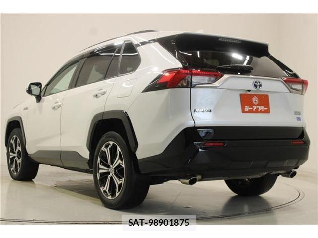 Toyota RAV4 PHV 2023-02 8745513-9