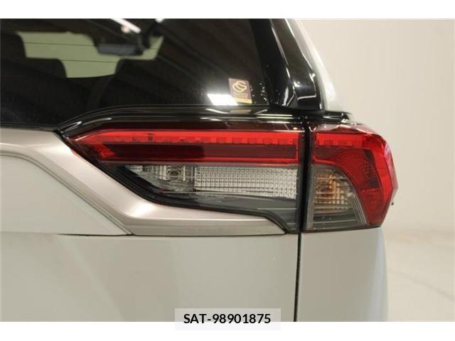 Toyota RAV4 PHV 2023-02 8745513-17