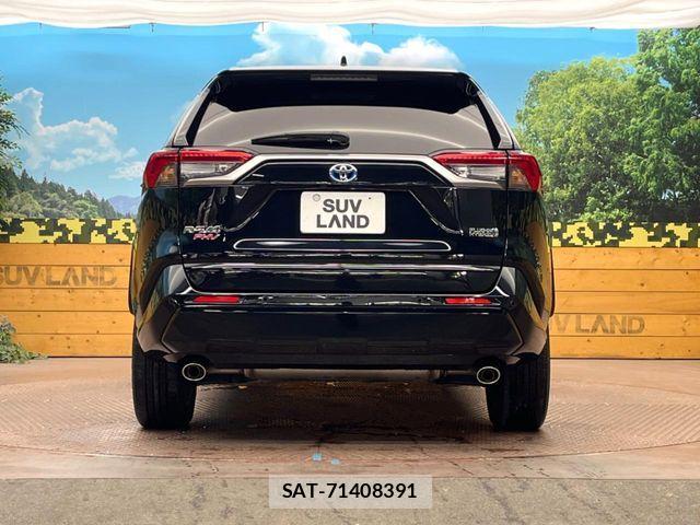 Toyota RAV4 PHV 2022-07 8745514-14