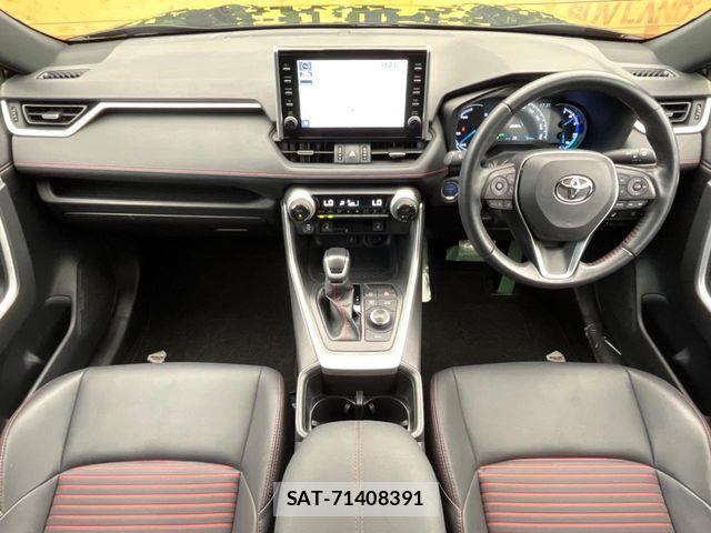 Toyota RAV4 PHV 2022-07 8745514-1