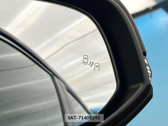 Toyota RAV4 PHV 2022-07 8745514-4