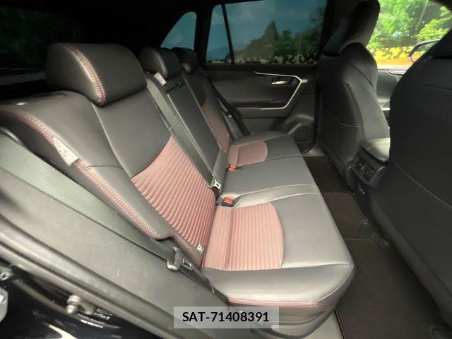 Toyota RAV4 PHV 2022-07 8745514-8