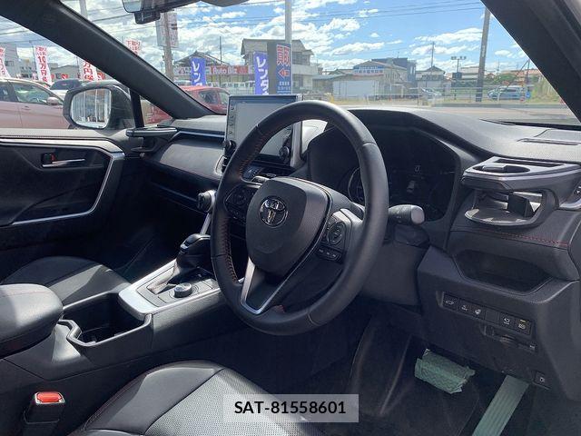 Toyota RAV4 PHV 2022-08 8745512-16