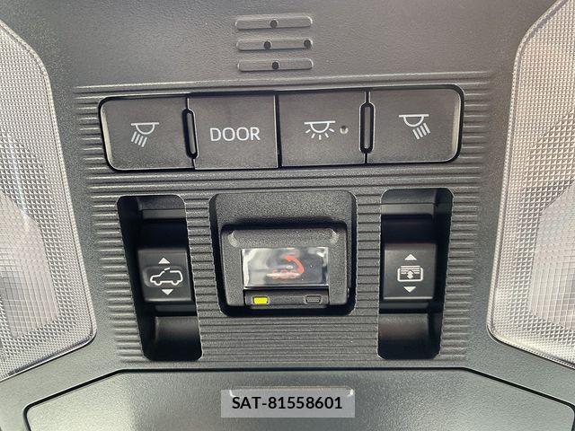 Toyota RAV4 PHV 2022-08 8745512-7