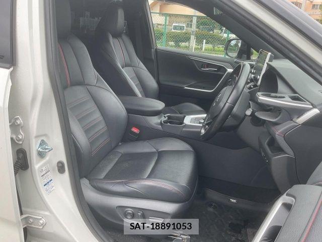 Toyota RAV4 PHV 2020-11 8781832-9