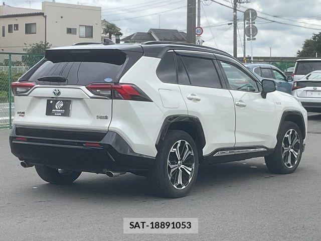 Toyota RAV4 PHV 2020-11 8781832-18