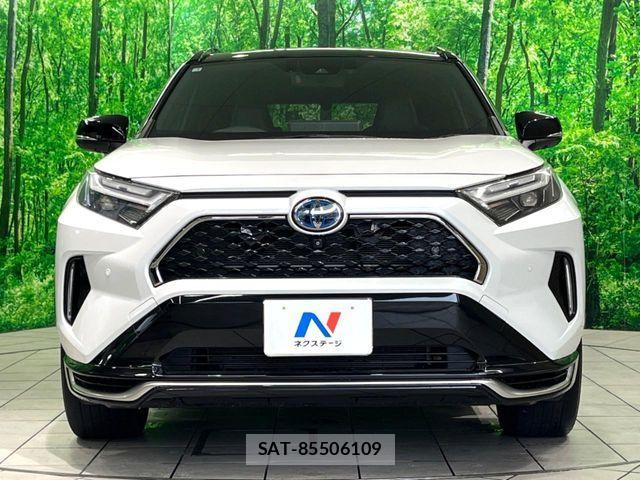 Toyota RAV4 PHV 2023-01 8781831-15