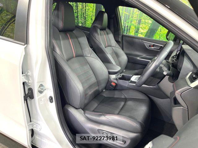 Toyota RAV4 PHV 2024-07 8781830-9