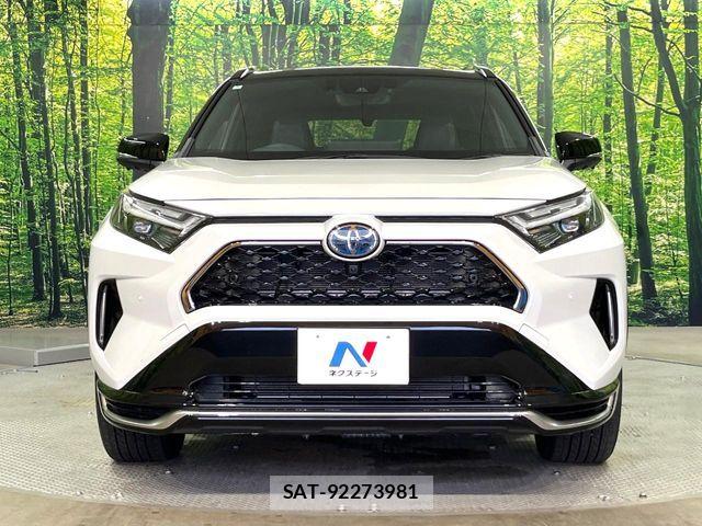 Toyota RAV4 PHV 2024-07 8781830-12