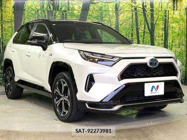 Toyota RAV4 PHV 2024-07 8781830-14