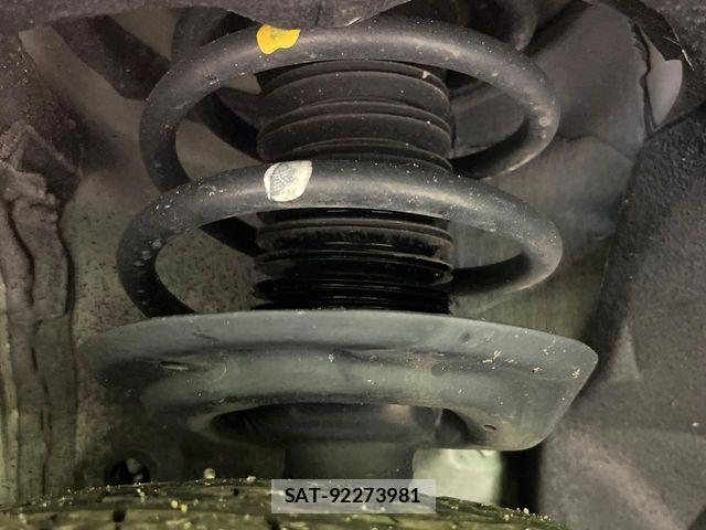 Toyota RAV4 PHV 2024-07 8781830-18
