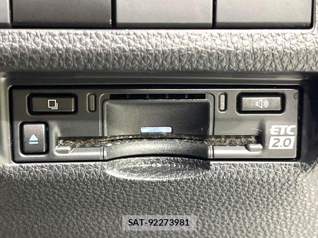 Toyota RAV4 PHV 2024-07 8781830-5