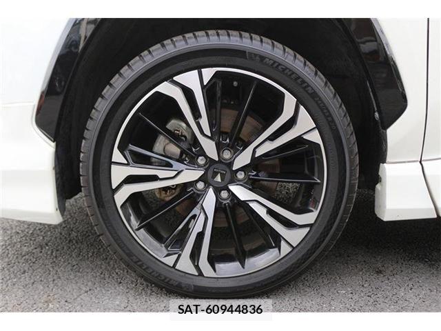 Toyota RAV4 PHV 2021-05 8831297-18