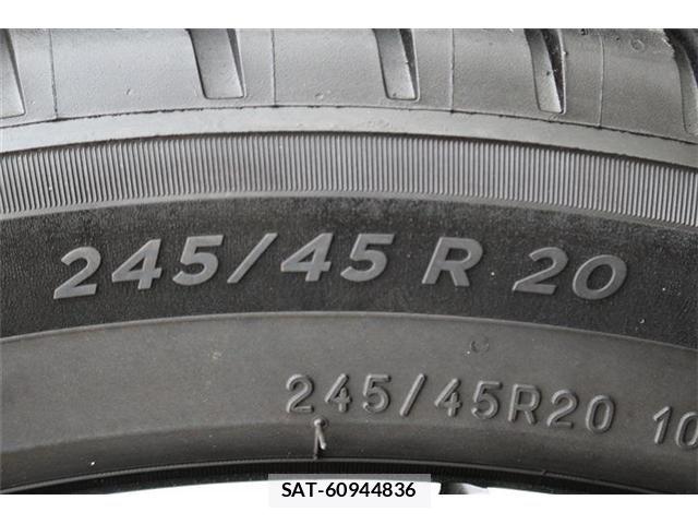 Toyota RAV4 PHV 2021-05 8831297-20