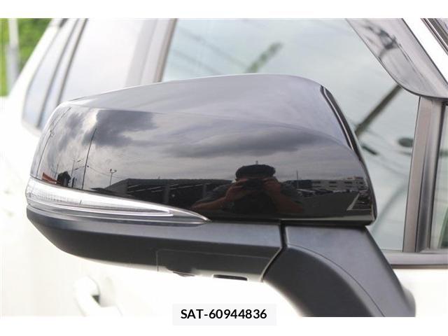 Toyota RAV4 PHV 2021-05 8831297-22
