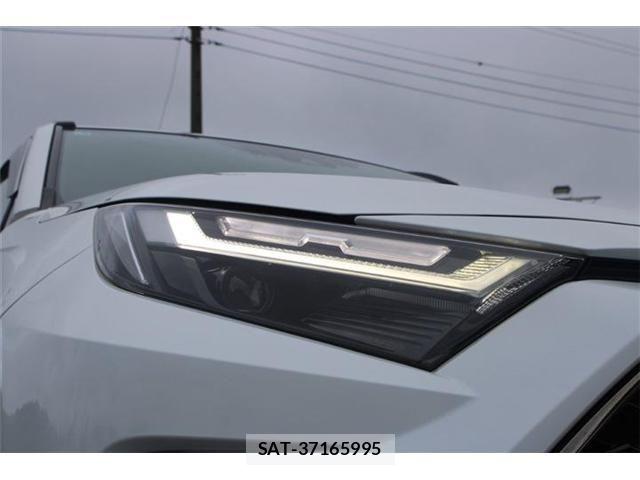 Toyota RAV4 PHV 2023-04 8831294-10